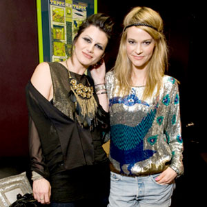 Camila Grey, Leisha Hailey Camila Grey, Leisha Hailey